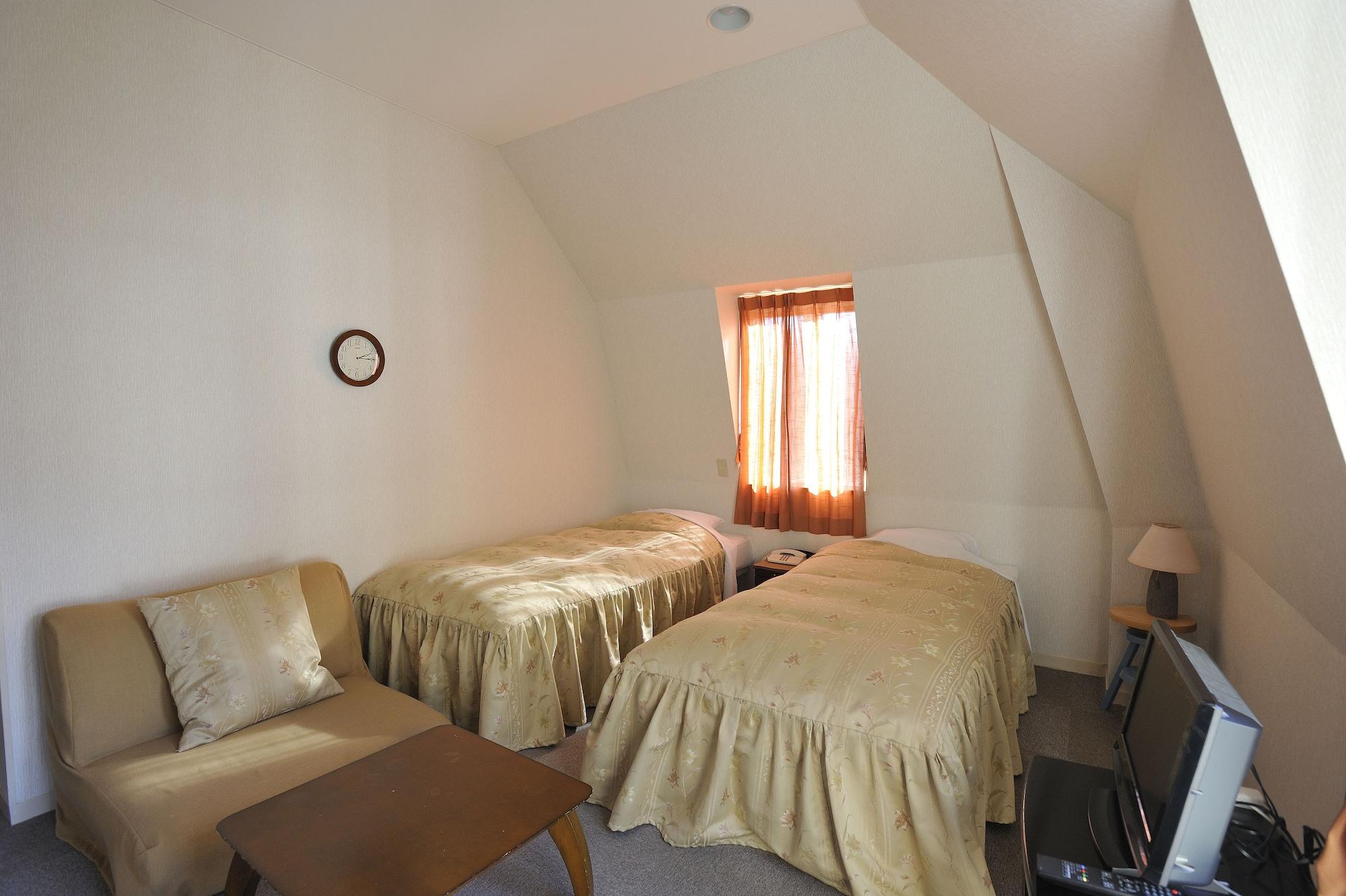 Hotel Chobo Sanso Yugawara Buitenkant foto